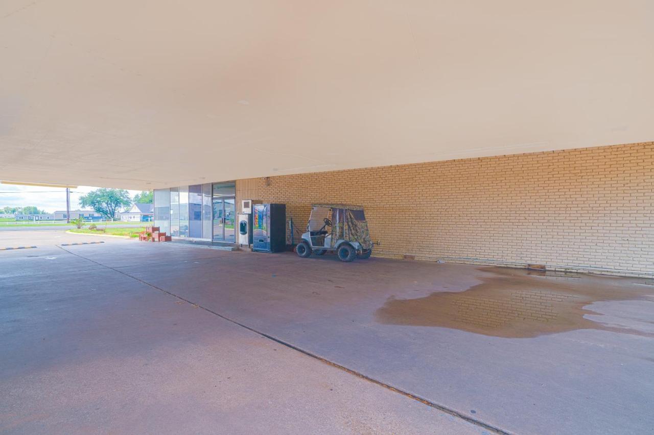 Town & Country Motel Bossier City By Oyo 외부 사진