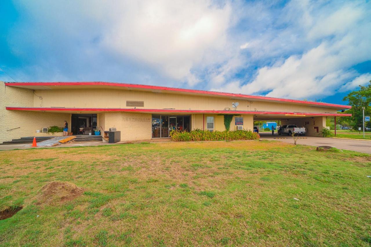 Town & Country Motel Bossier City By Oyo 외부 사진