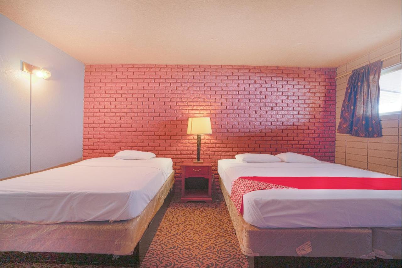 Town & Country Motel Bossier City By Oyo 외부 사진