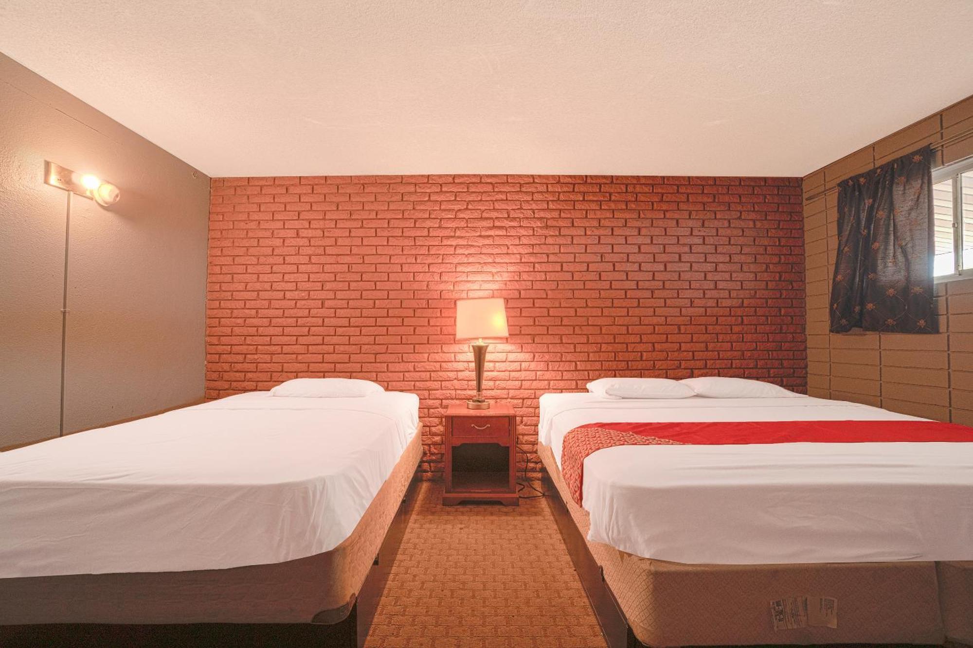 Town & Country Motel Bossier City By Oyo 외부 사진